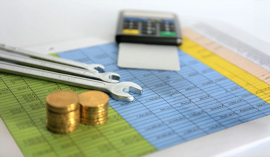 تكلفة عقود الصيانة السنوية للمصاعد